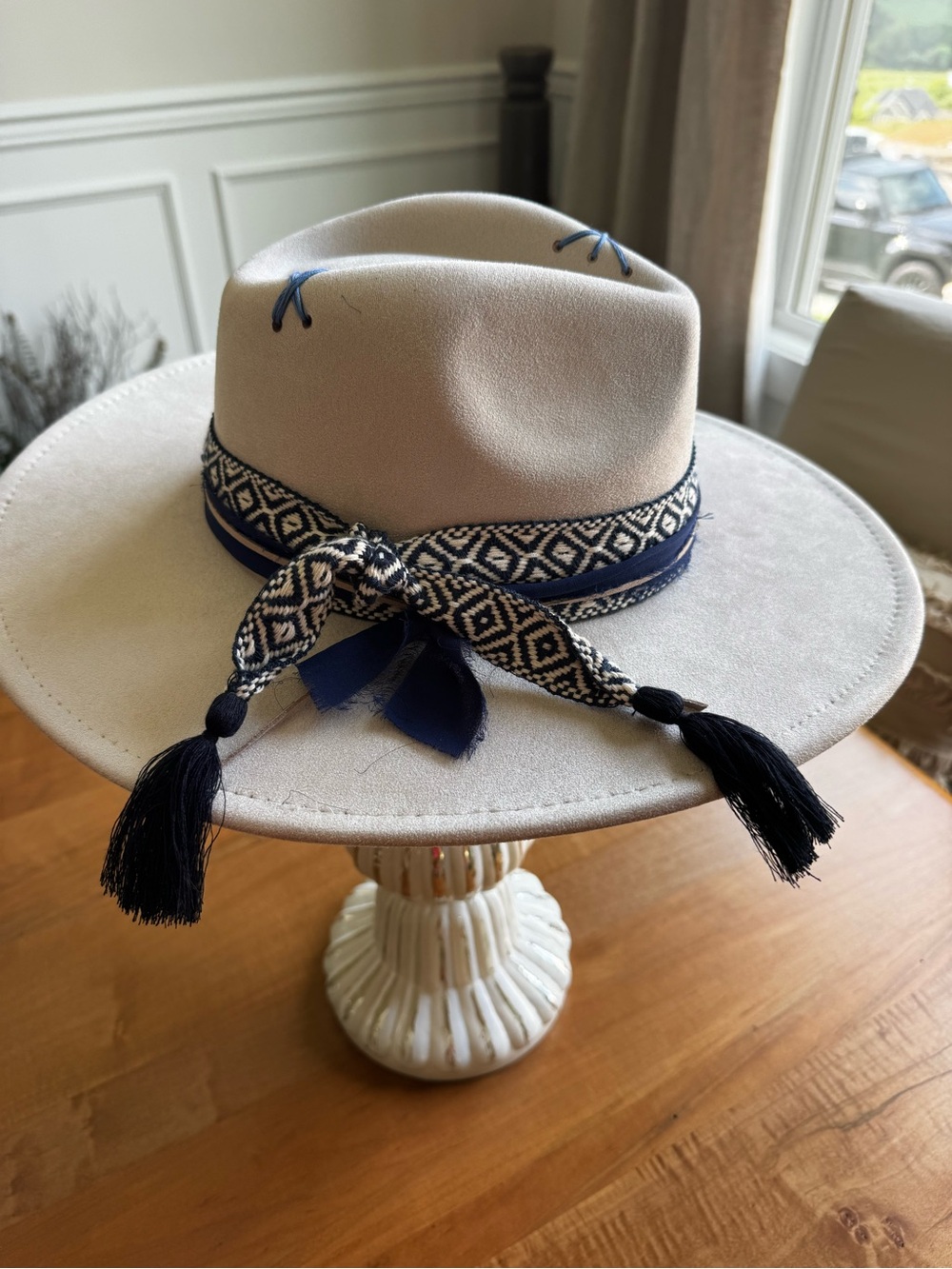 Hand Crafted Cream Wide-Brim Embellished Penn State Hat - Picture 3 of 14